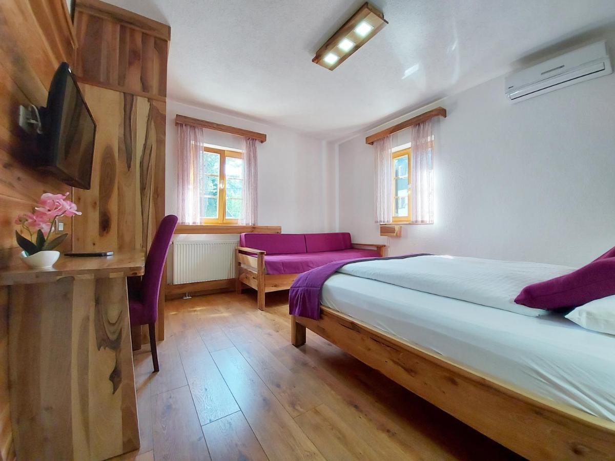 Plitvice Etno House II Bed & Breakfast Jezerce Exterior photo