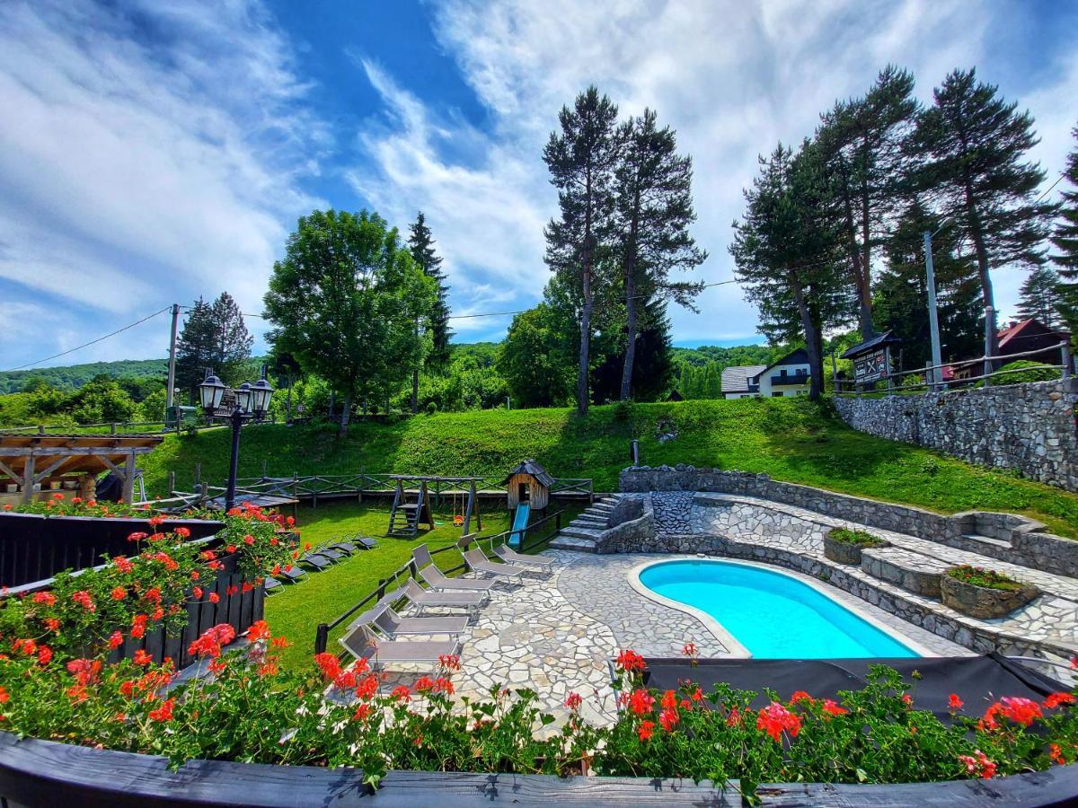 Plitvice Etno House II Bed & Breakfast Jezerce Exterior photo