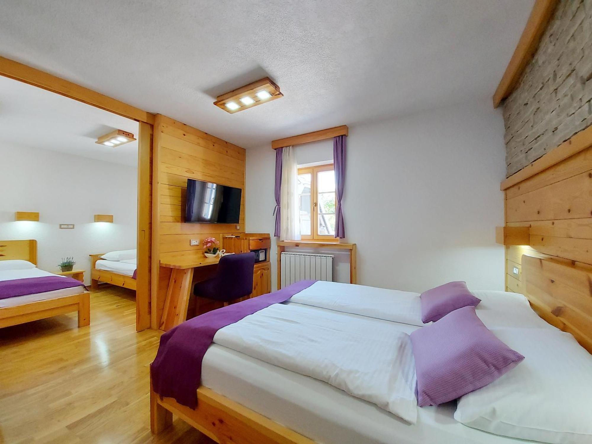 Plitvice Etno House II Bed & Breakfast Jezerce Exterior photo